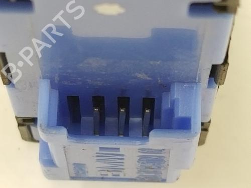 Switch BMW X1 (F48) xDrive 18 d | BP15391503I30 