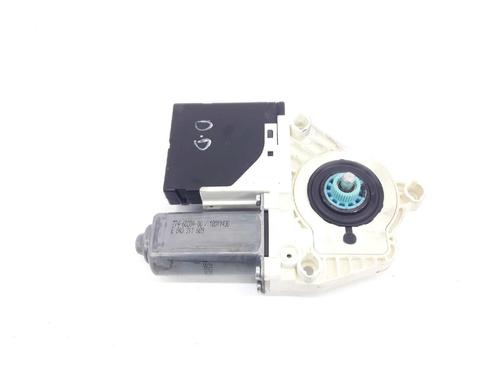Right front window motor SEAT ALTEA XL (5P5, 5P8) 2.0 TDI 16V | BP5229569E20 