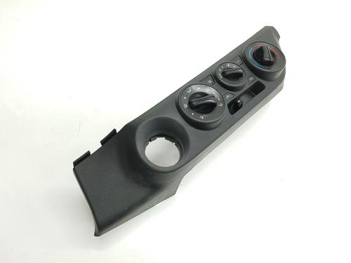 Climate control TOYOTA HILUX VIII Platform/Chassis (_N1_)  | BP29370732I5 