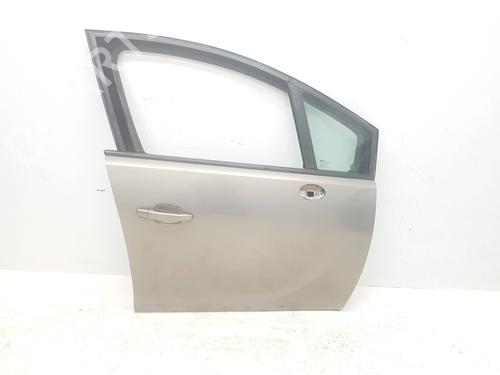 Used Right front door OPEL MERIVA B MPV (S10) [2010-2017]  29001333