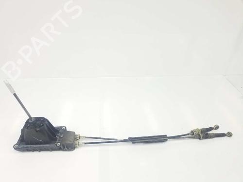 Gear lever RENAULT CLIO III (BR0/1, CR0/1) 1.5 dCi (C/BR0G, C/BR1G) 8200556912 | 3700000 | 8200556912 |