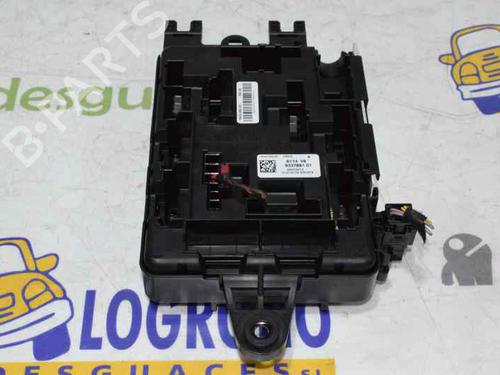 Used Fuse box BMW 1 (F20) 118 d (143 hp) 776120