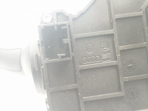 Steering wheel controls AUDI A6 C6 (4F2) 3.0 TDI quattro | BP17171944E15 
