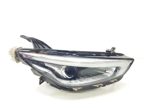 right-headlight-mg-mg-zs-suv-azs1-2017-37466370 main image