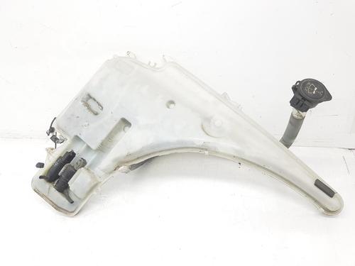 Used Windscreen washer tank BMW 3 Touring (E91) 320 d (177 hp) 9450363