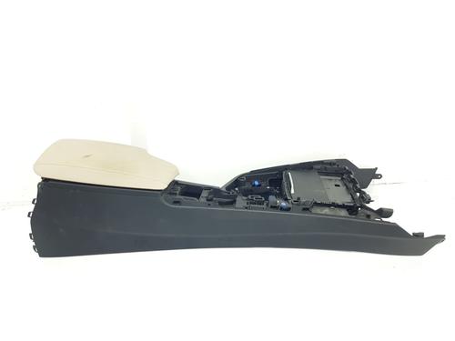 Used Armrest / Center console BMW 4 Gran Coupe (F36) 418 d (150 hp) 12462183