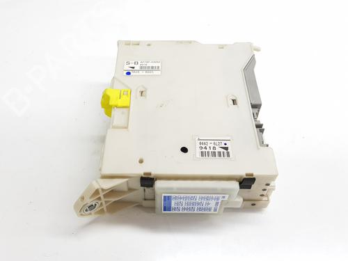 Used Fuse box LEXUS IS II (_E2_) 250 (GSE20) (208 hp) 27726439