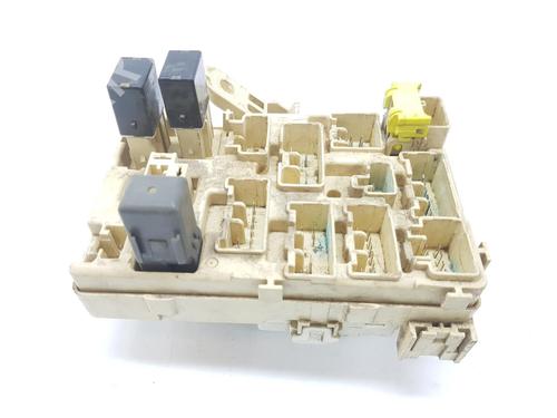 Used Fuse box Fuse box 10112555 10112555