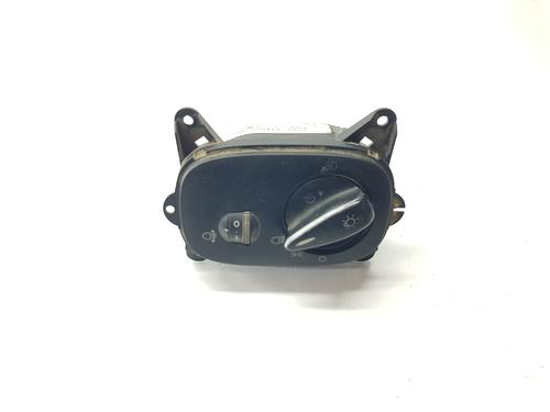 Used Headlight switch FORD TRANSIT Van (FA_ _) 2.0 DI (FAE_, FAF_, FAG_) (86 hp) 11185294