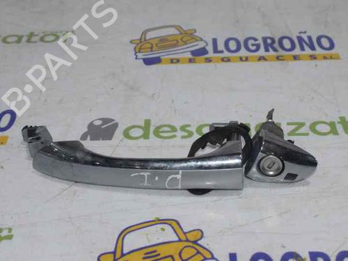 Used Front left exterior door handle MERCEDES-BENZ S-CLASS (W220) S 320 CDI (220.025, 220.125) (204 hp) 26487942