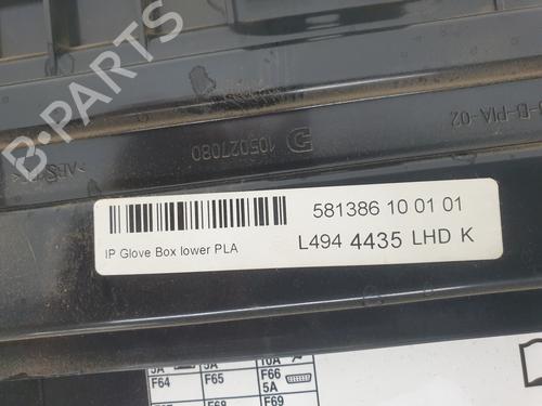 Glove box LAND ROVER RANGE ROVER SPORT II (L494) 3.0 TDV6 4x4 | BP28521181C95 
