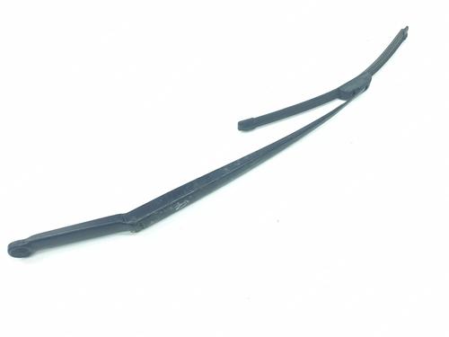 Used Front windshield wiper arm BMW 3 (E46) 320 d (136 hp) 17792401