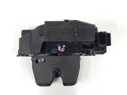 Used Tailgate lock OPEL CROSSLAND X / CROSSLAND (P17, P2QO) 1.5 Turbo D (75) (120 hp) 9053317