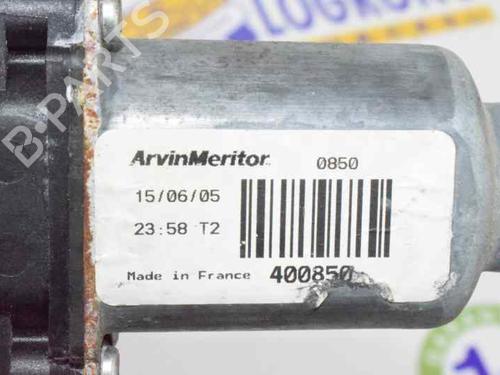 Right rear window motor NISSAN NAVARA NP300 (D40) 2.5 dCi 4WD (D40TT, D40T, D40M, D40BB) | BP1392589E22 