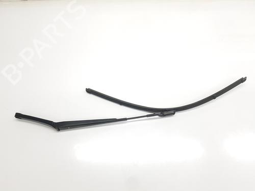 Used Front windshield wiper arm SEAT ARONA (KJ7, KJP) [2017-2025]  29083090