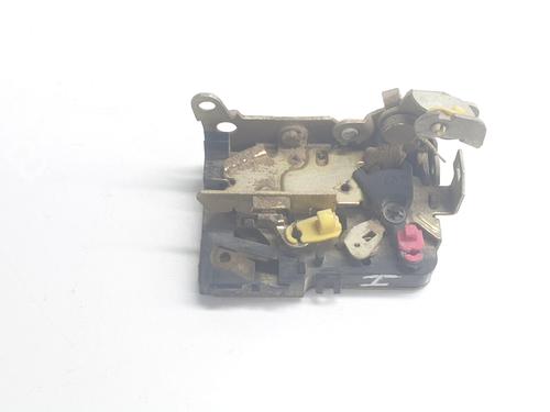 Venstre fortil lås RENAULT RAPID Box Body/MPV (F40_, G40_) 1.6 D (F404) (55 hp) 31854130