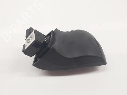 Used Steering wheel controls RENAULT KOLEOS I (HY_) 2.0 dCi (HY0K) (150 hp) 16869238