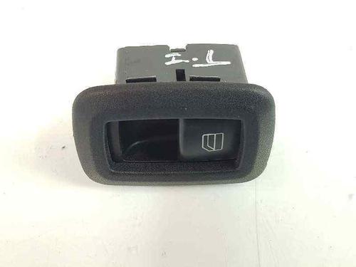 Used Left rear window switch Left rear window switch MERCEDES-BENZ B-CLASS Sports Tourer (W245) B 180 CDI (245.207) (109 hp) 5589574 5589574