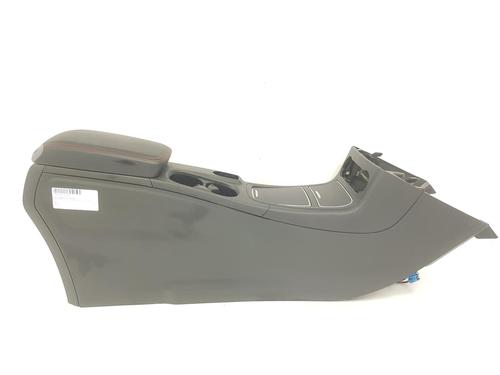 Used Armrest / Center console MERCEDES-BENZ B-CLASS Sports Tourer (W246, W242) B 200 CDI / d (246.208) (136 hp) 10718468