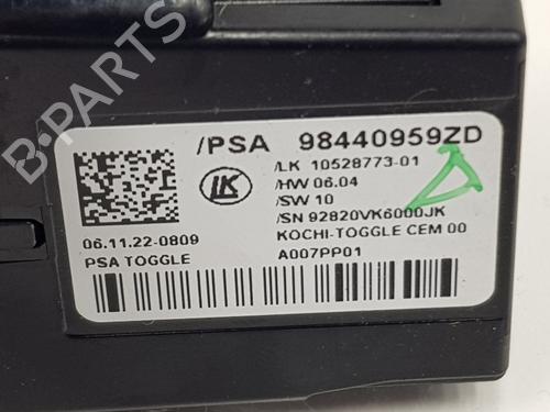 Gear lever OPEL ASTRA L (O5) 1.5 Turbo D (FBYHZT, FBYHZJ) | BP22554499M90 