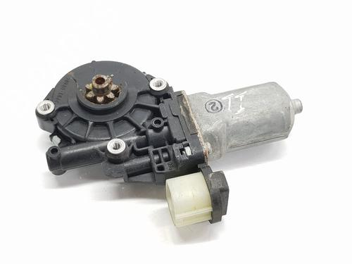 Used Left rear window motor MITSUBISHI L200 / TRITON (KA_T, KB_T) 2.5 DI-D 4WD (KB4T) (136 hp) 23227373