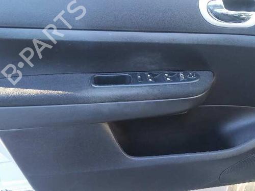 Right front window switch PEUGEOT 307 SW (3H) 1.6 HDI 110 | BP1363135I26 