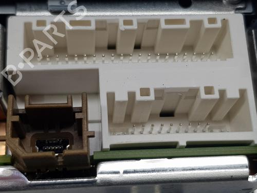 Display monitor RENAULT EXPRESS Box Body/MPV | BP32211395C48