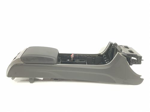 Used Armrest / Center console JAGUAR XF I (X250) 2.2 D (200 hp) 17239214