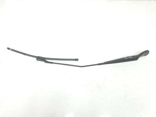 Used Front windshield wiper arm BMW 2 Active Tourer (F45) 218 d (150 hp) 11282730