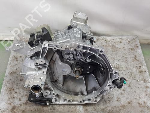 Used Gearbox OPEL ASTRA L Sports Tourer (O5) [2021-2025]  26122661