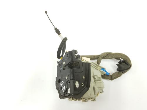 Front right lock AUDI Q3 (8UB, 8UG) 2.0 TDI quattro | BP12460643C97 