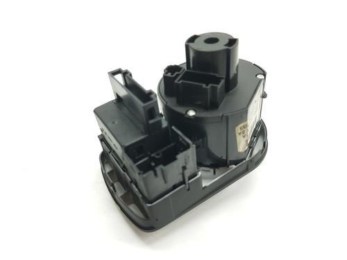 Headlight switch AUDI A3 Sportback (8PA) 1.6 TDI | BP32342419I24 