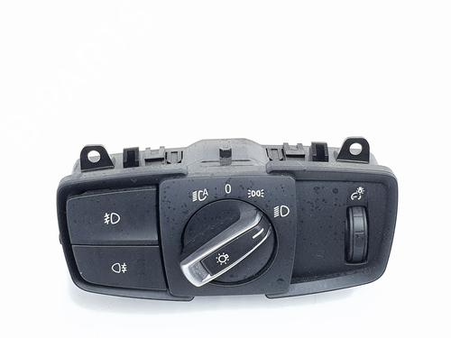 Used Headlight switch BMW 1 (F21) 118 d (143 hp) 22808365