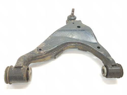 Used Right front suspension arm TOYOTA LAND CRUISER PRADO (_J12_) 3.0 D-4D (KDJ120, KDJ125) (163 hp) 18551716