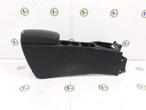 Armrest / Center console NISSAN QASHQAI / QASHQAI +2 I (J10, NJ10, JJ10E) 1.5 dCi | BP7153116I20 