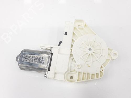 Right front window motor AUDI Q3 (8UB, 8UG) 2.0 TDI | BP12583202E20 