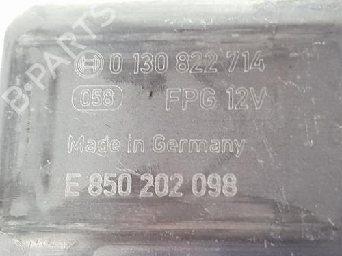 Left front window motor VW T-ROC (A11, D11) 1.0 TSI | BP37584737E21  - Image 6