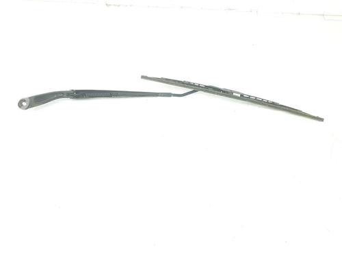 Used Front windshield wiper arm NISSAN NV200 / EVALIA Bus e-NV (ME0M) (109 hp) 11353008