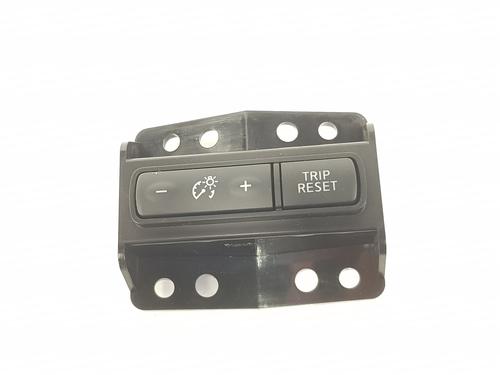 Used Switch NISSAN QASHQAI II SUV (J11, J11_) 1.6 DIG-T (163 hp) 9196600