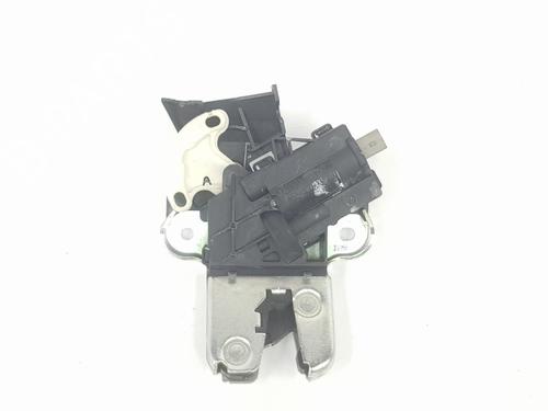 Tailgate lock VW PASSAT B6 (3C2) 1.9 TDI | BP15510398C101 