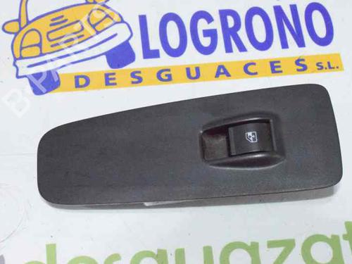 Comutador vidro frente direito PEUGEOT BOXER Van [2006-2024]null 6554XV | 7354217170 |