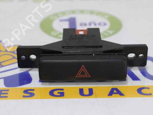 Used Warning switch SUZUKI GRAND VITARA II (JT, TE, TD) 1.9 DDiS All-wheel Drive (JT419, TD44, JB419WD, JB419XD,... (129 hp) 13098257