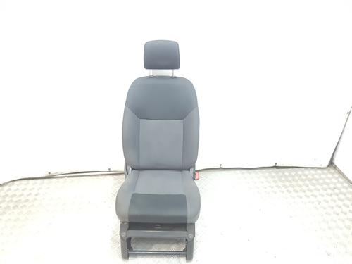 Used Right front seat NISSAN NV200 / EVALIA Bus 1.5 dCi 85 (M20, M20M, M20K, M20KK) (86 hp) 8793128