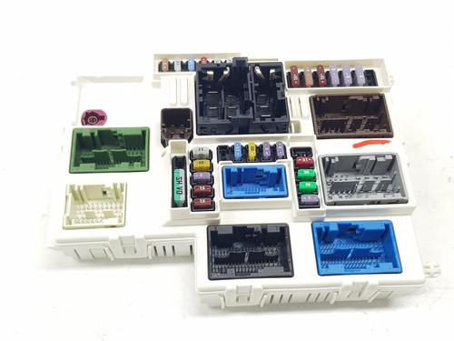 Used Fuse box OPEL ASTRA L Sports Tourer (O5) 1.2 (FRHNSL, FRHNSR) (131 hp) 23042668