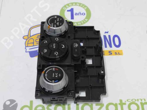 Climate control SUZUKI GRAND VITARA II (JT, TE, TD) 1.9 DDiS All-wheel Drive (JT419, TD44, JB419WD, JB419XD,... | BP763423I5 