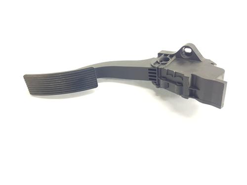Pédale Pédale MERCEDES-BENZ A-CLASS (W176) A 200 CDI / d (176.008) (136 hp) 34348761 34348761