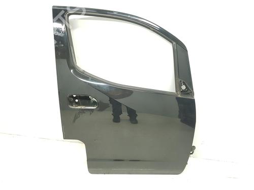 Puerta delantera derecha NISSAN NV200 / EVALIA Bus 1.5 dCi 85 (M20, M20M, M20K, M20KK) (86 hp) 80100JX00A | H010MJX0MA | NEGRO |