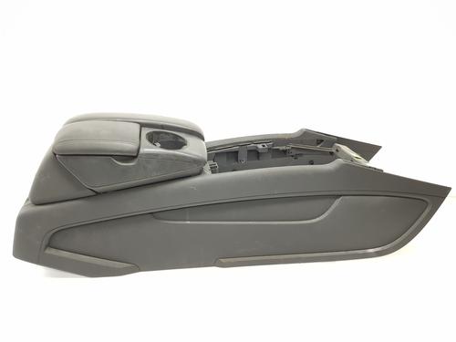 Used Armrest / Center console AUDI Q7 (4LB) 3.0 TDI quattro (240 hp) 16675298