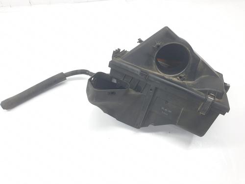 Used Air filter box BMW X1 (E84) sDrive 20 d (177 hp) 23497335