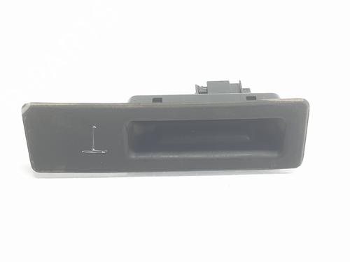 Trunk håndtak BMW X1 (F48) sDrive 18 d (150 hp) 22334670